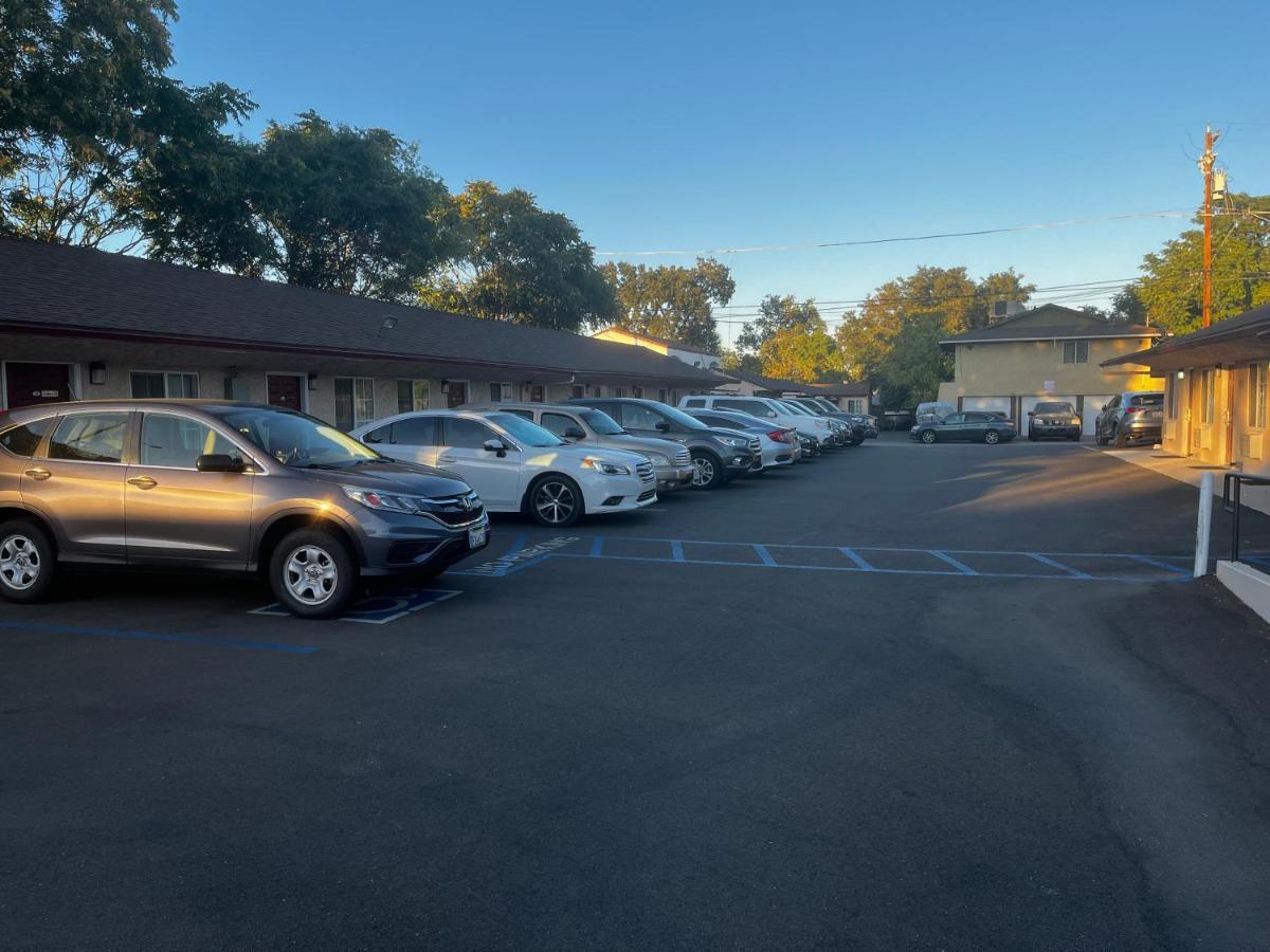 Economy Inn Paso Robles Extérieur photo