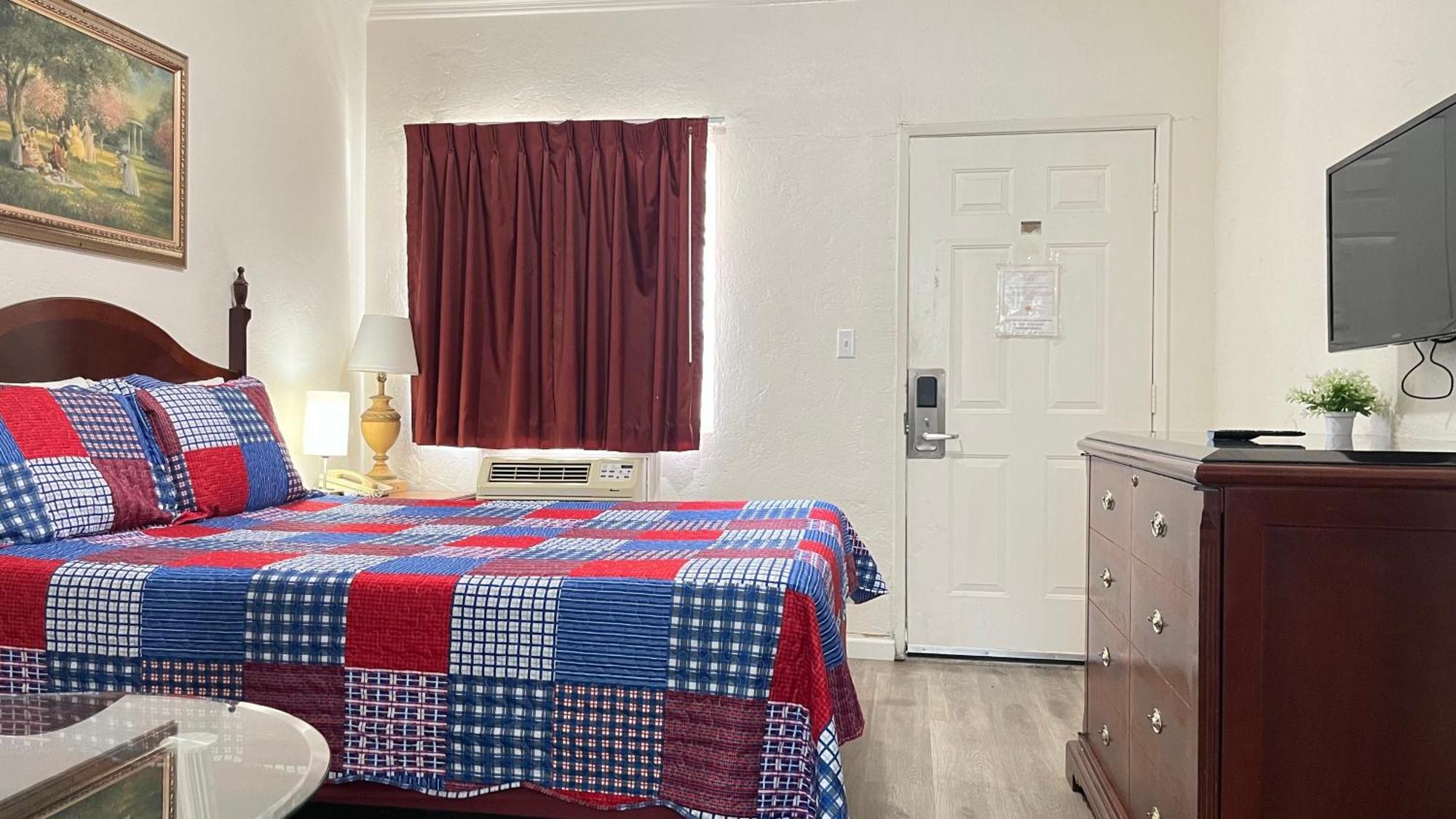 Economy Inn Paso Robles Extérieur photo