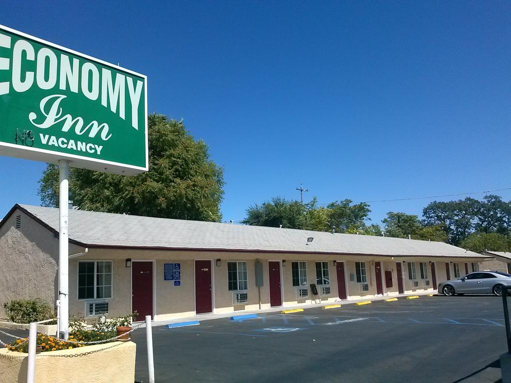 Economy Inn Paso Robles Extérieur photo
